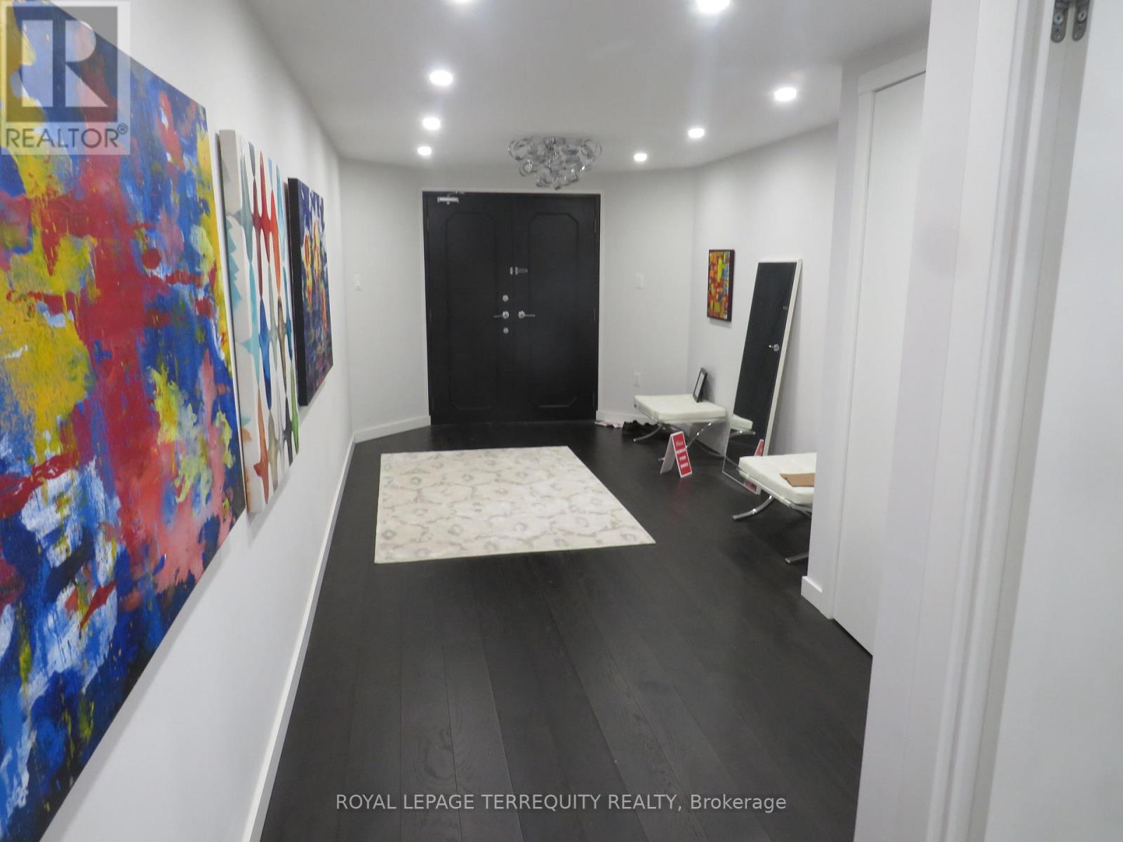 3305 - 2045 Lake Shore Boulevard W, Toronto, Ontario  M8V 2Z6 - Photo 7 - W11912183