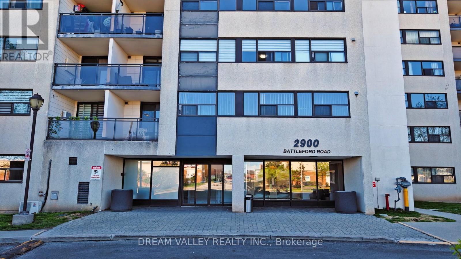 1102 - 2900 Battleford Road, Mississauga, Ontario  L5N 2V9 - Photo 1 - W12141751