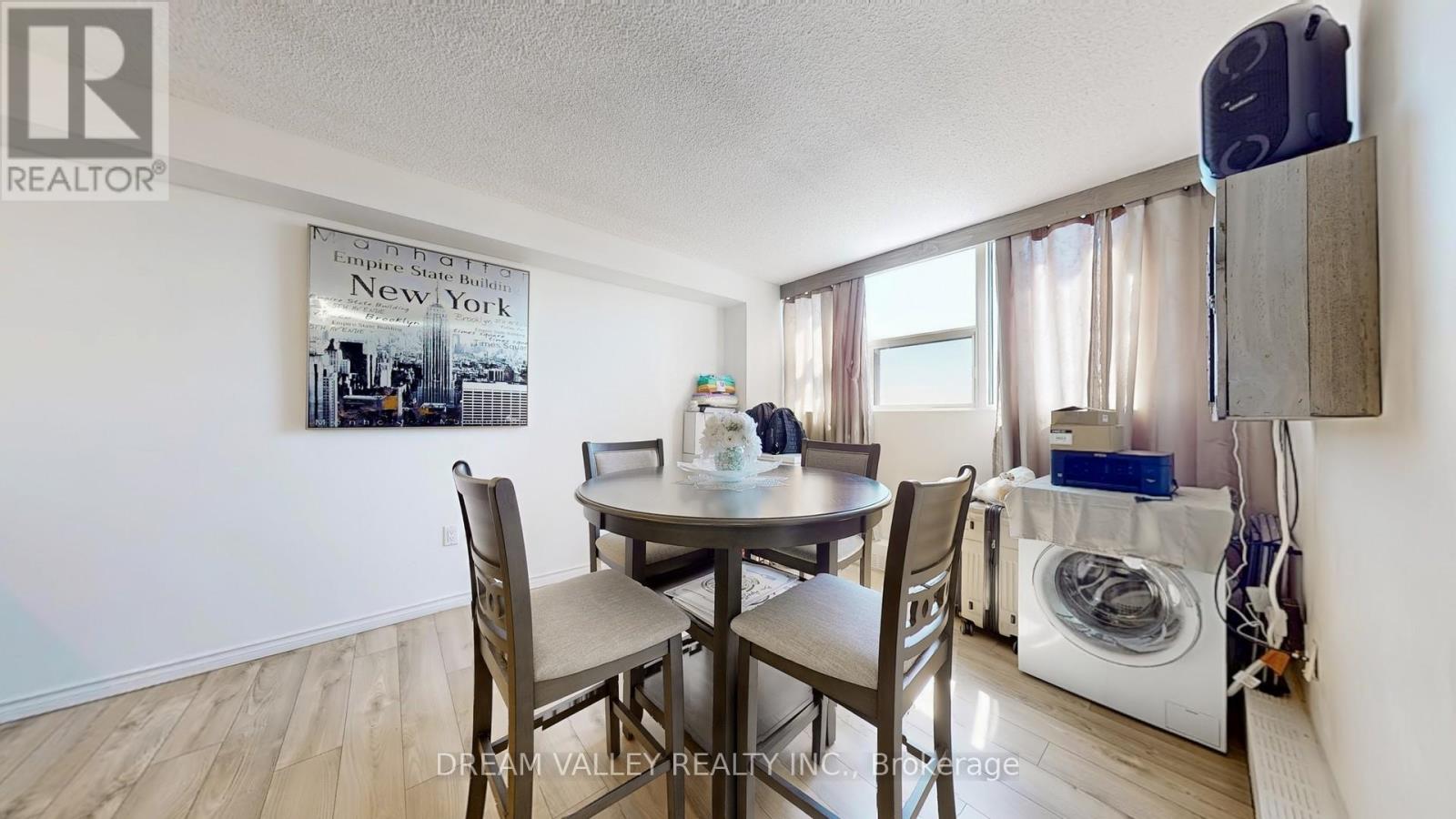 1102 - 2900 Battleford Road, Mississauga, Ontario  L5N 2V9 - Photo 11 - W12141751