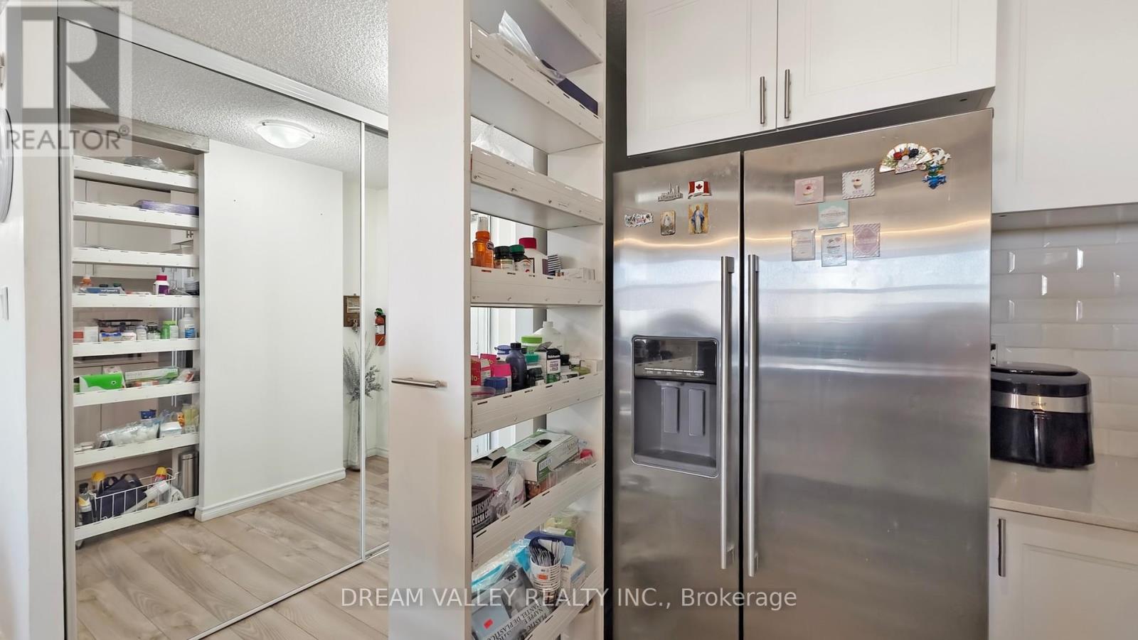 1102 - 2900 Battleford Road, Mississauga, Ontario  L5N 2V9 - Photo 15 - W12141751