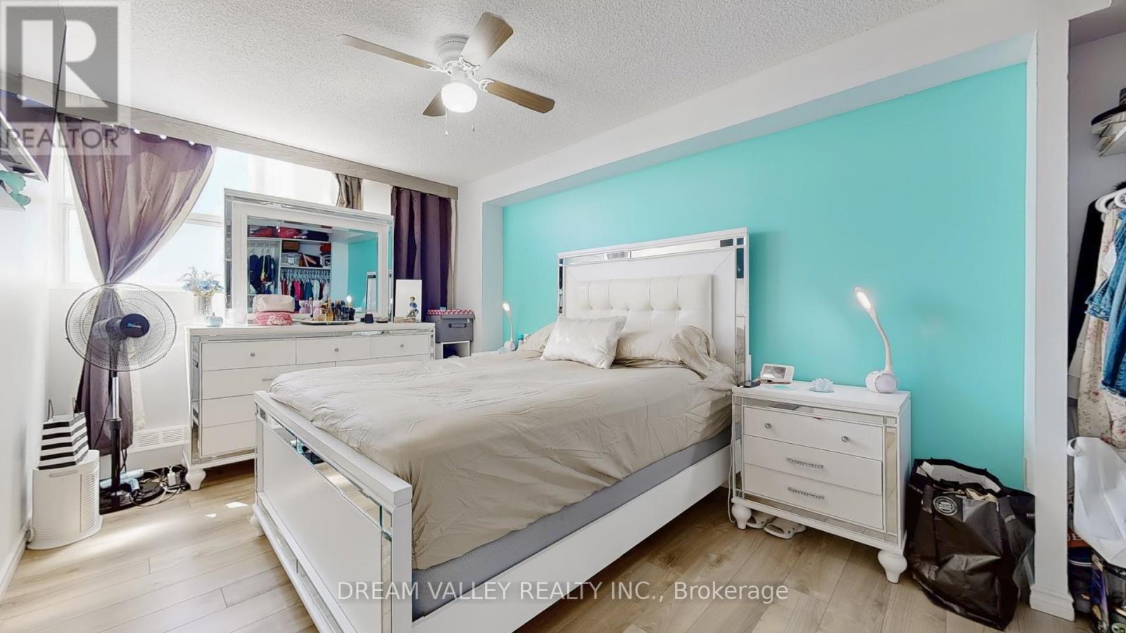 1102 - 2900 Battleford Road, Mississauga, Ontario  L5N 2V9 - Photo 16 - W12141751