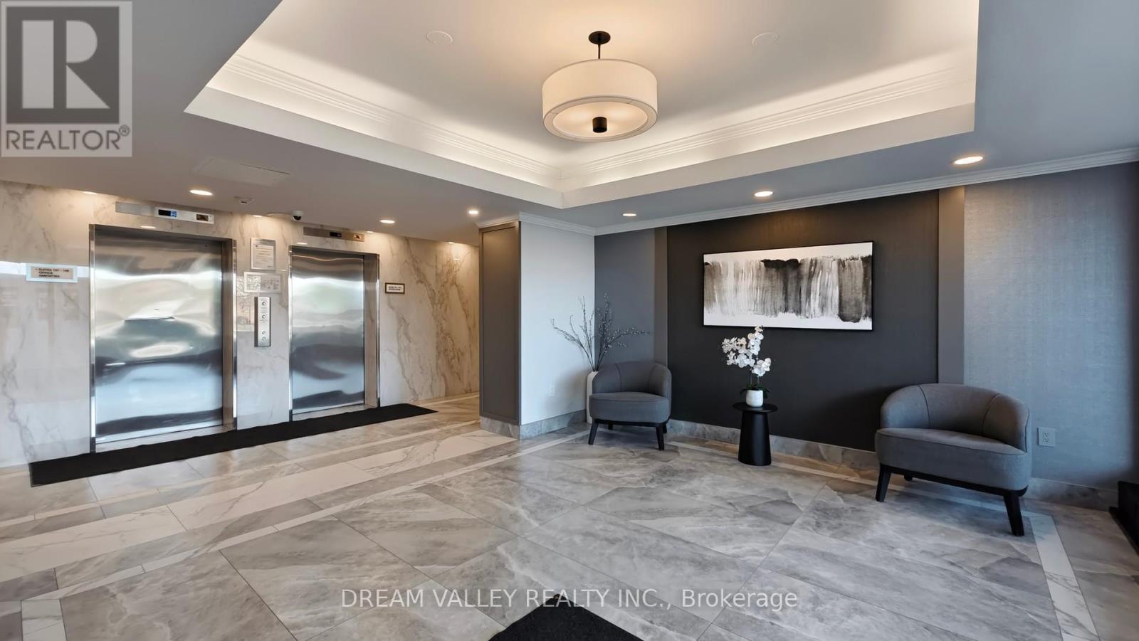 1102 - 2900 Battleford Road, Mississauga, Ontario  L5N 2V9 - Photo 4 - W12141751