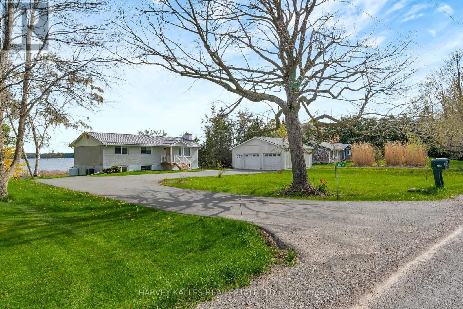 Property at 1583 LAKESIDE DRIVE image 3