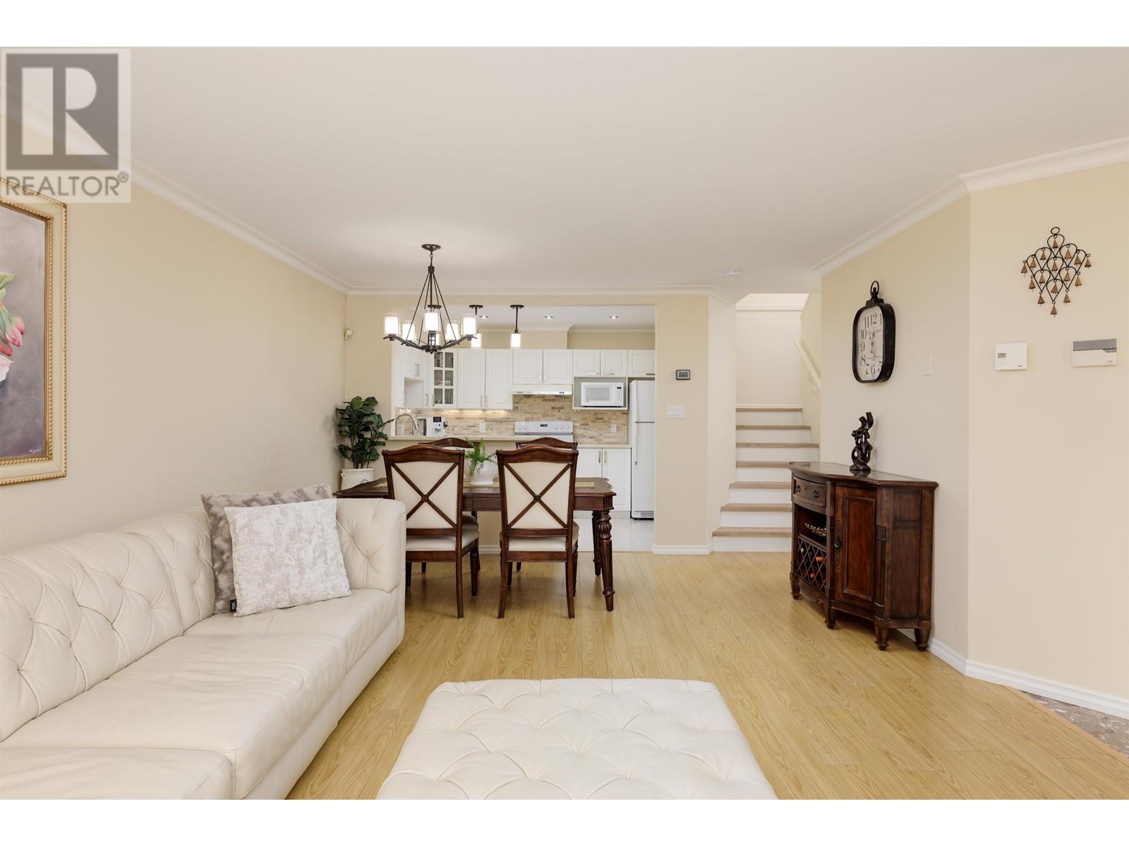 23 7128 18th Avenue, Burnaby, British Columbia  V3N 1H1 - Photo 6 - R2985667
