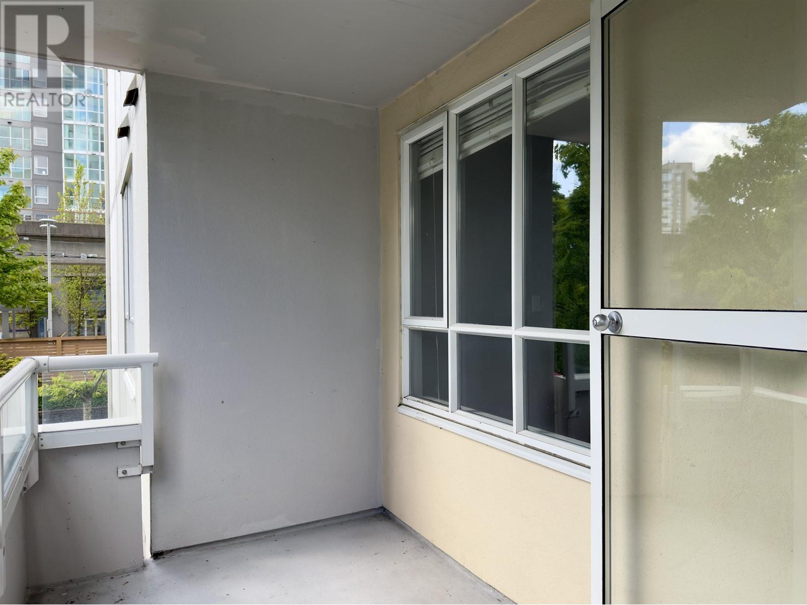 201 3455 Ascot Place, Vancouver, British Columbia  V5R 6B7 - Photo 15 - R3002809