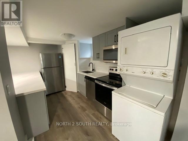 Lower - 892 Victoria Street, Kingston, Ontario  K7K 4T8 - Photo 2 - X12149377