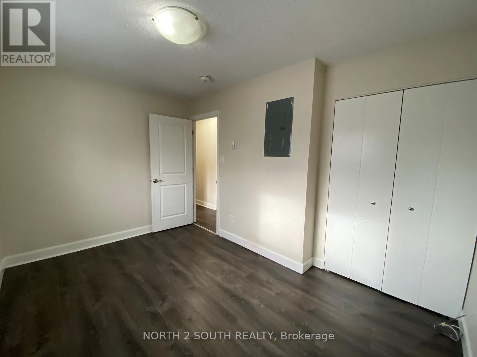 Upper - 34 Greer Street, Kingston, Ontario  K7K 2V9 - Photo 11 - X12149381