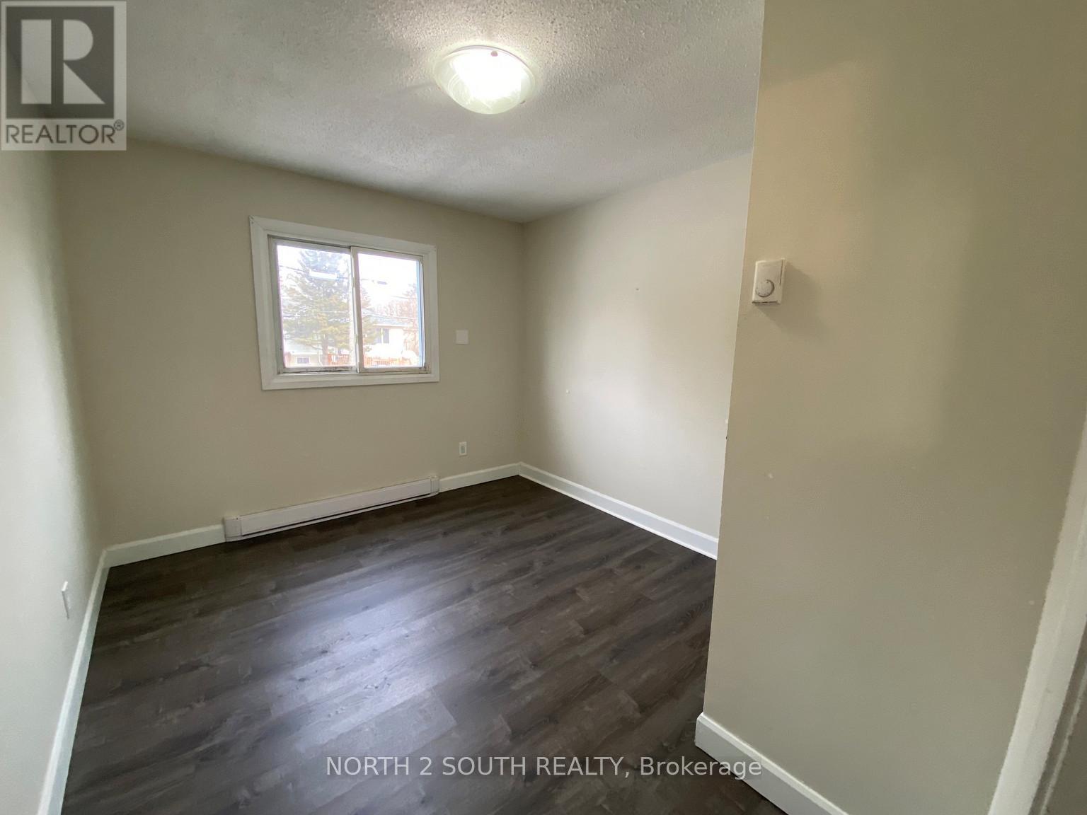 Upper - 34 Greer Street, Kingston, Ontario  K7K 2V9 - Photo 14 - X12149381