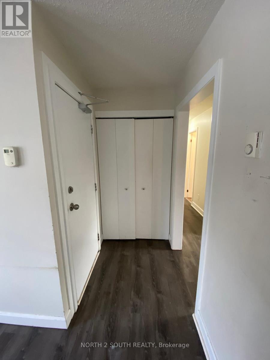 Upper - 34 Greer Street, Kingston, Ontario  K7K 2V9 - Photo 5 - X12149381