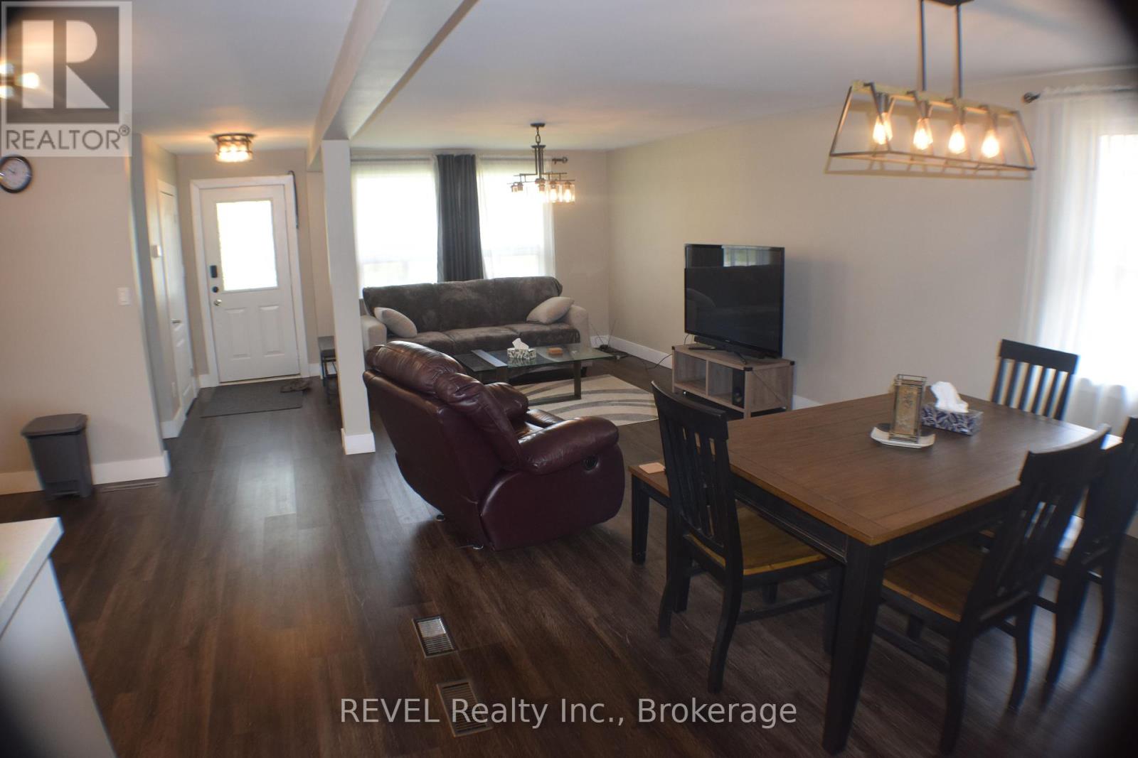 5820 Keith Street, Niagara Falls, Ontario  L2J 1J9 - Photo 15 - X12149411