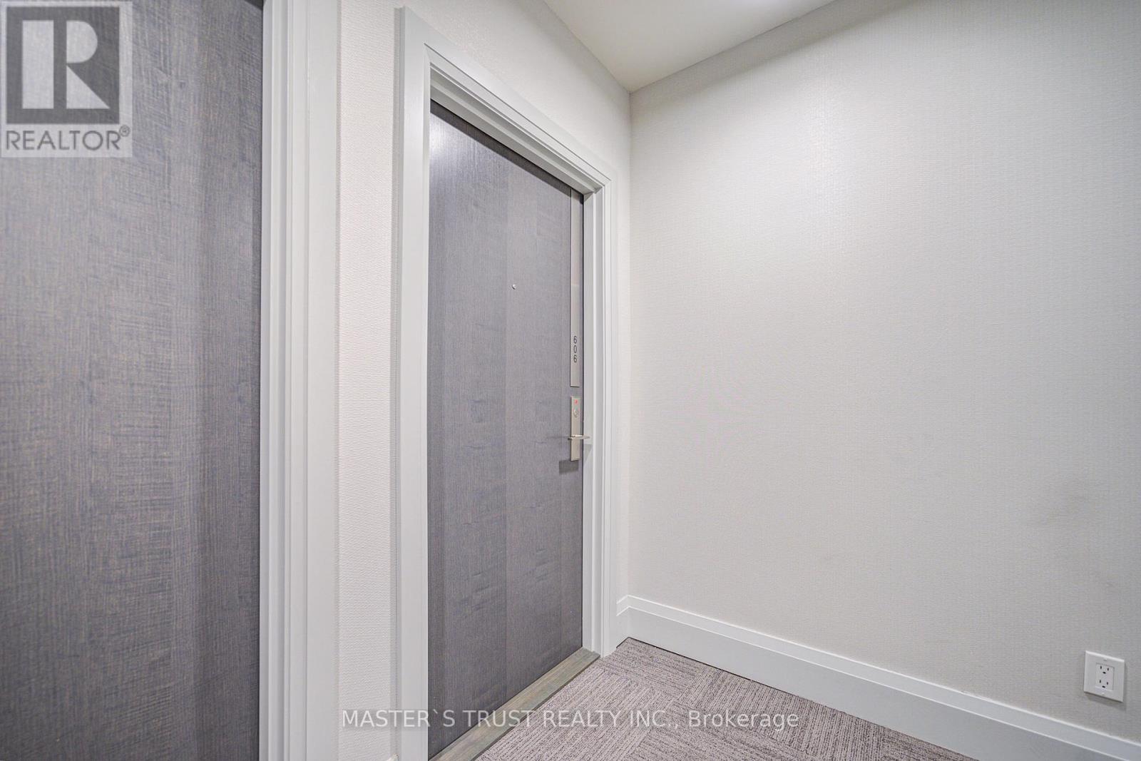 606 - 188 Cumberland Street, Toronto, Ontario  M5R 0B6 - Photo 3 - C12149429