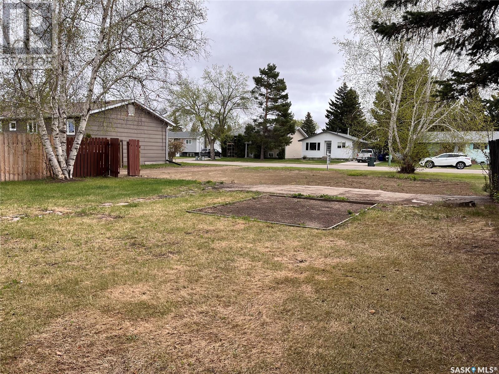 1008 1st Street E, Nipawin, Saskatchewan  S0E 1E0 - Photo 12 - SK996945