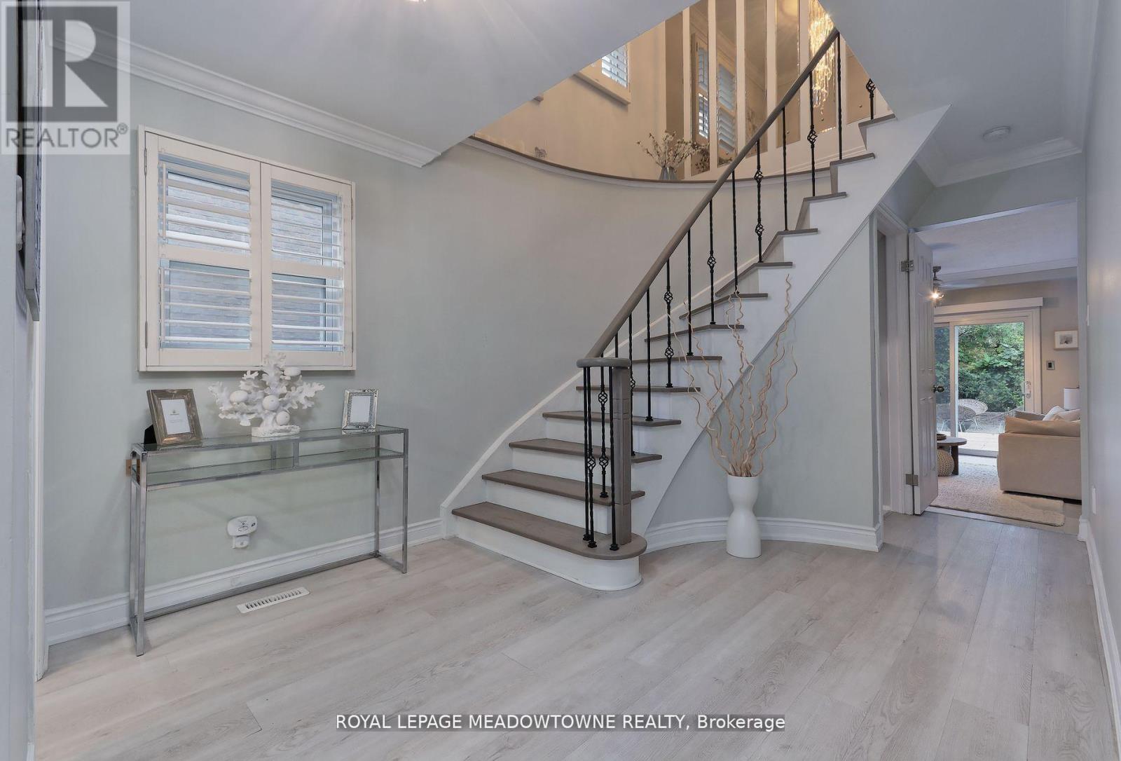 4320 Shelby Crescent, Mississauga, Ontario  L4W 3T3 - Photo 18 - W12149409
