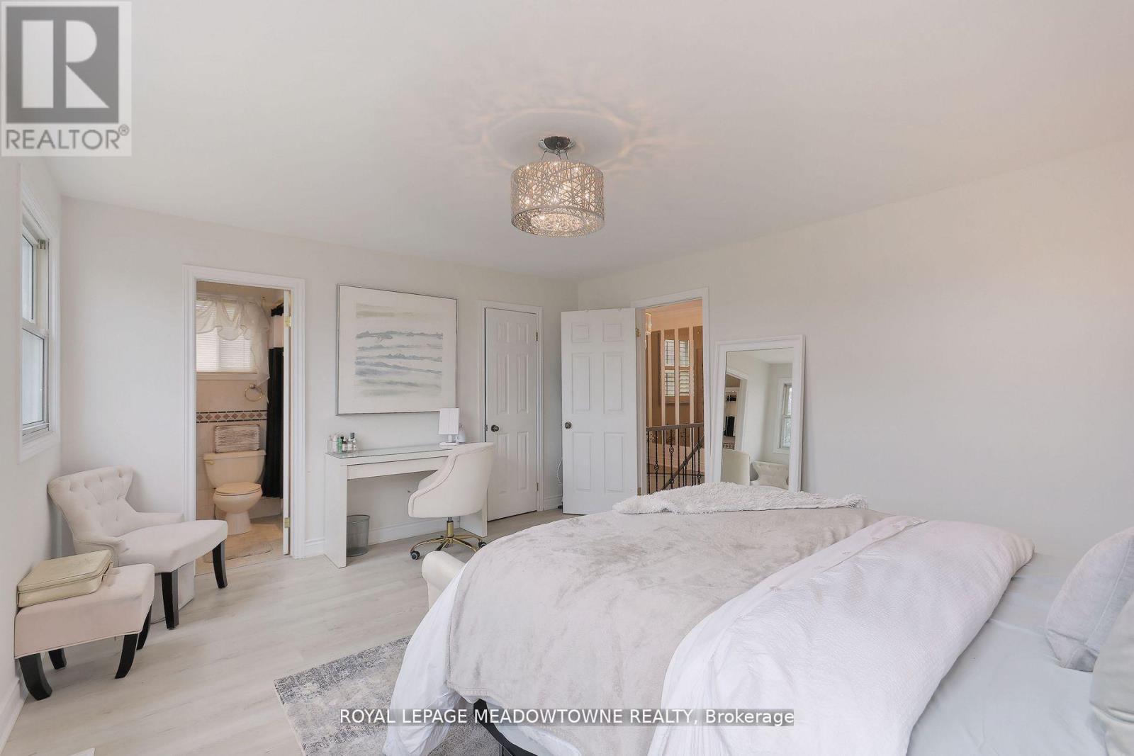 4320 Shelby Crescent, Mississauga, Ontario  L4W 3T3 - Photo 22 - W12149409