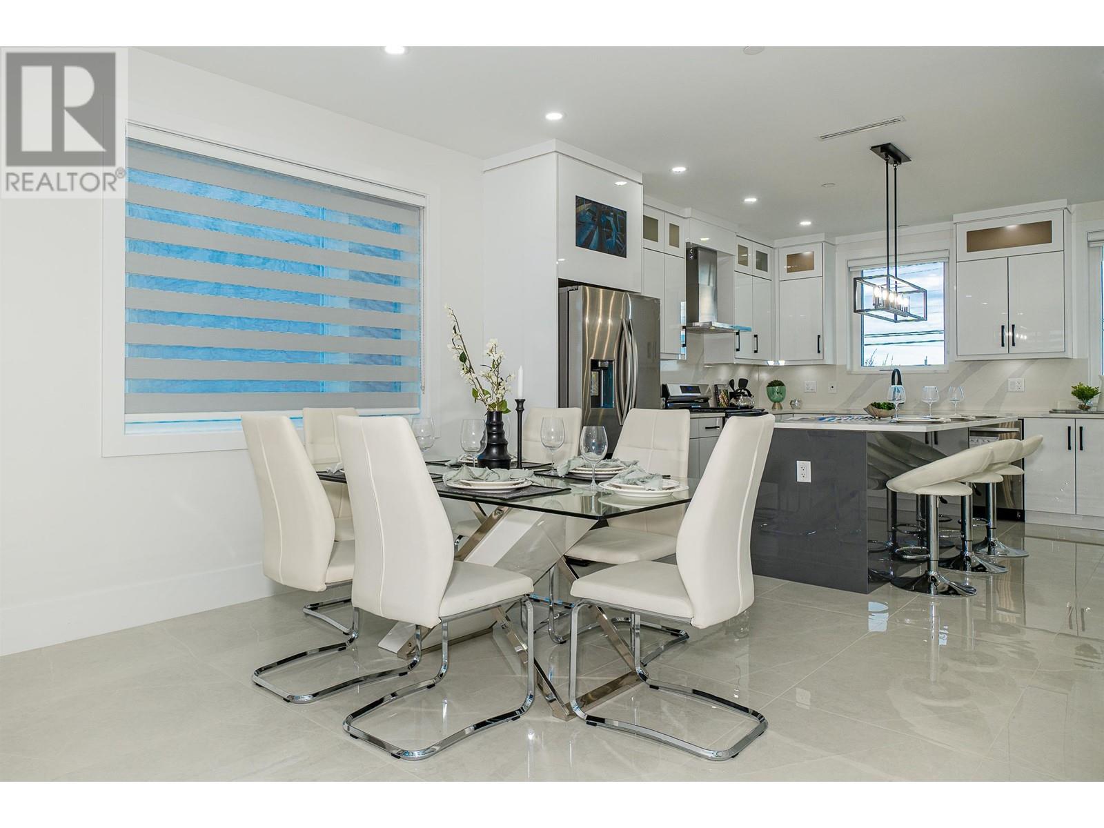 Listing Picture 10 of 13 : 2790 E 49TH AVENUE, Vancouver / 溫哥華 - 魯藝地產 Yvonne Lu Group - MLS Medallion Club Member