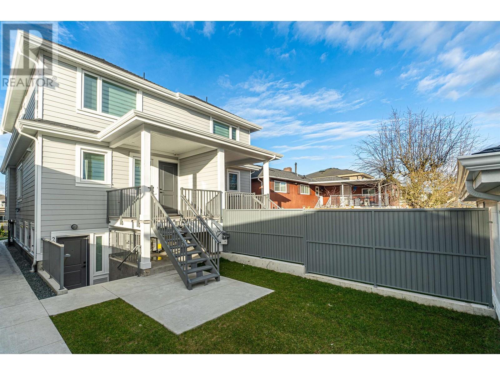 Listing Picture 11 of 13 : 2790 E 49TH AVENUE, Vancouver / 溫哥華 - 魯藝地產 Yvonne Lu Group - MLS Medallion Club Member