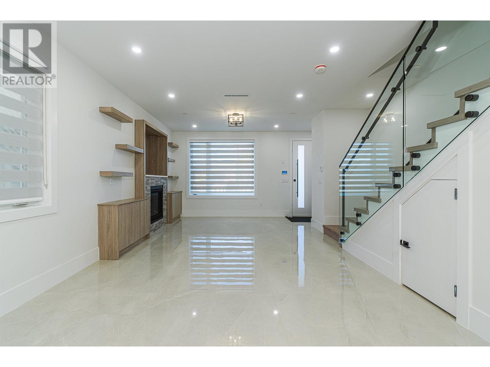2790 E 49th Avenue, Vancouver, British Columbia  V5S 1K5 - Photo 7 - R3002648
