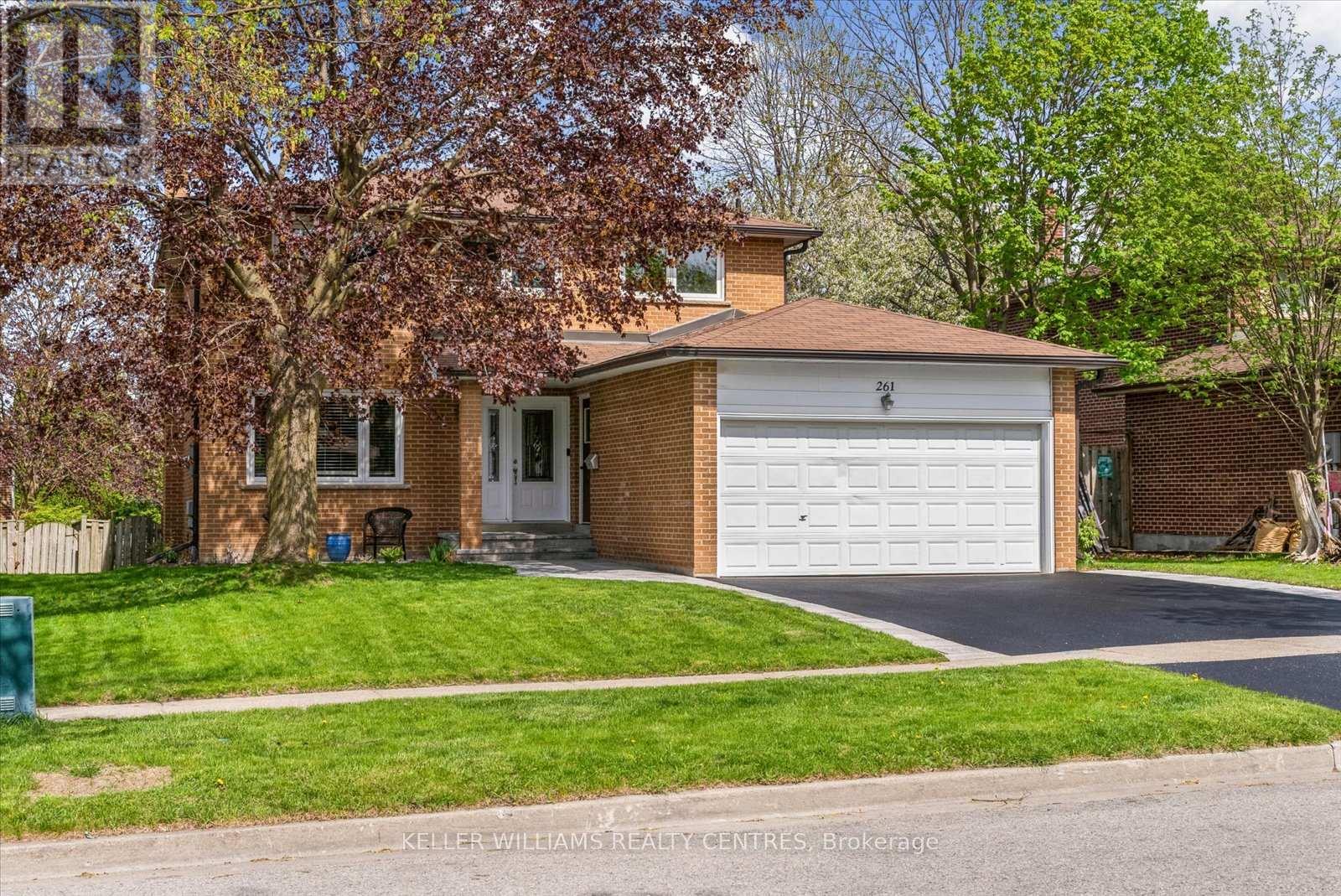 261 PLYMOUTH TRAIL, Newmarket, Ontario