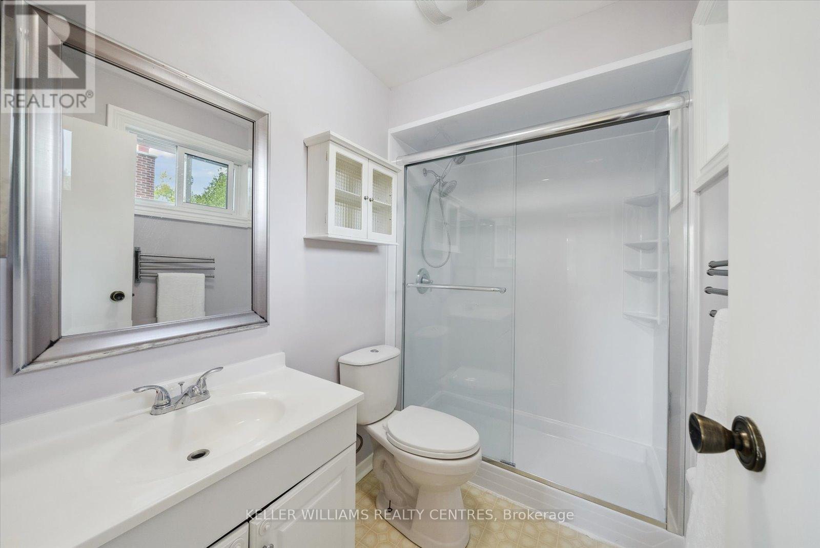 261 Plymouth Trail, Newmarket, Ontario  L3Y 6G6 - Photo 18 - N12149450