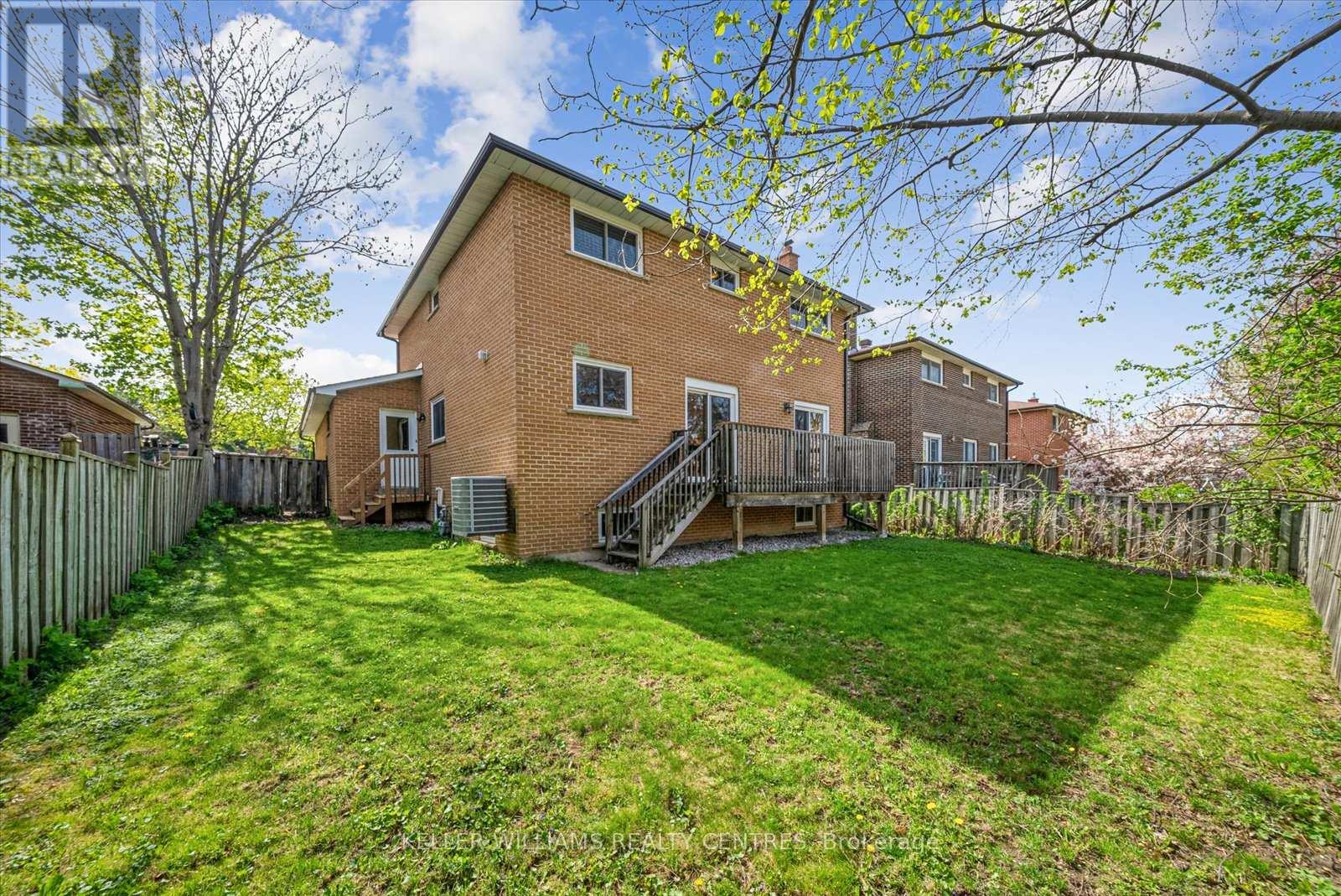 261 Plymouth Trail, Newmarket, Ontario  L3Y 6G6 - Photo 30 - N12149450