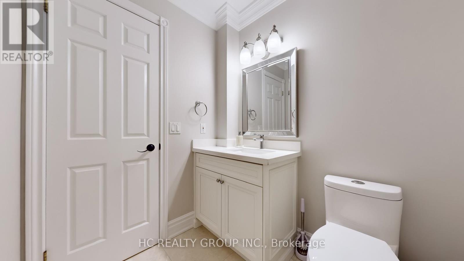 2 Glenridge Drive, Markham, Ontario  L6C 1A1 - Photo 20 - N12149452
