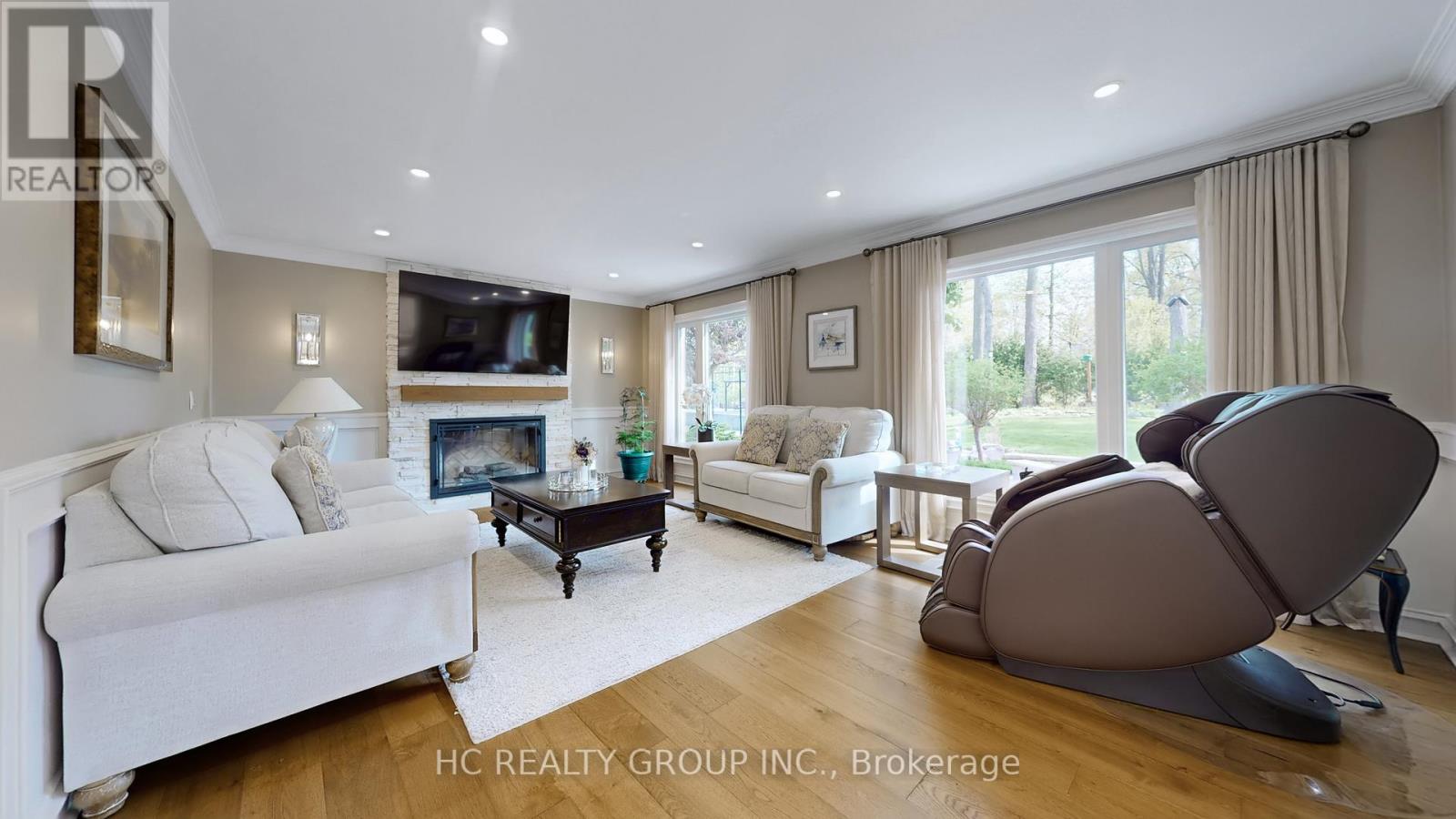2 Glenridge Drive, Markham, Ontario  L6C 1A1 - Photo 9 - N12149452