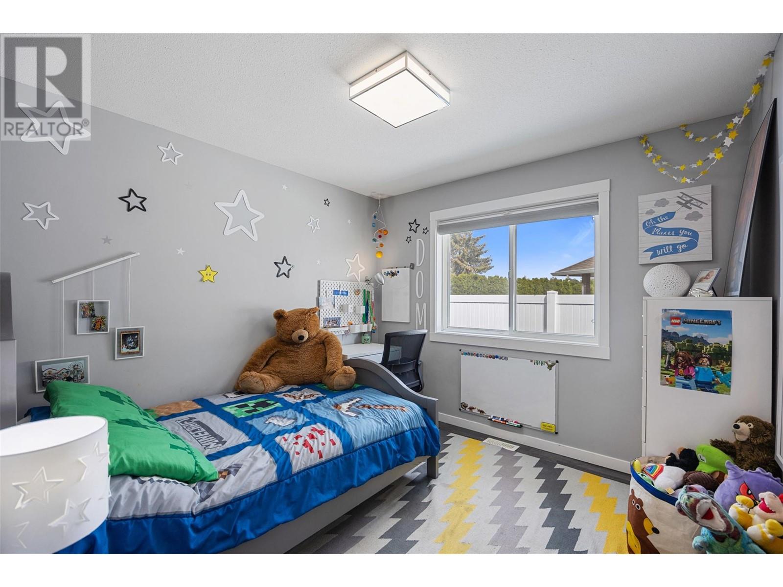 Property at 385 SUNHILL Court image 2