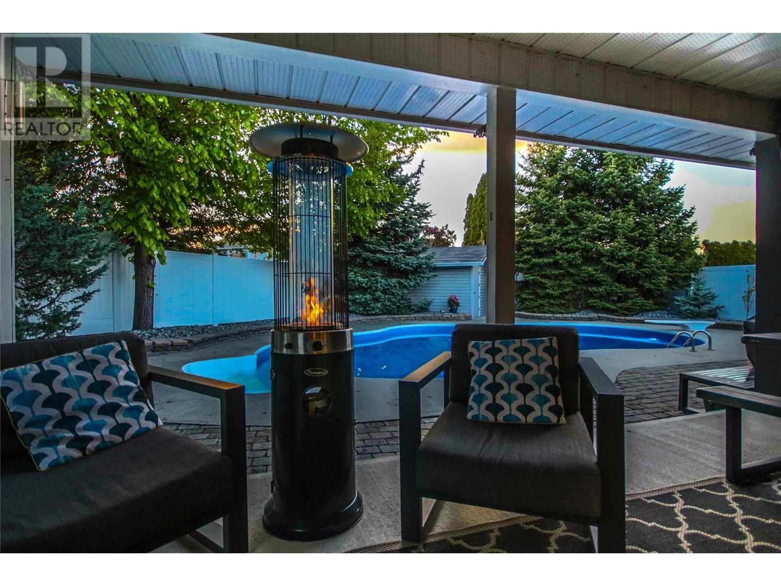 385 Sunhill Court, Kamloops, British Columbia  V2E 2P4 - Photo 72 - 10347981