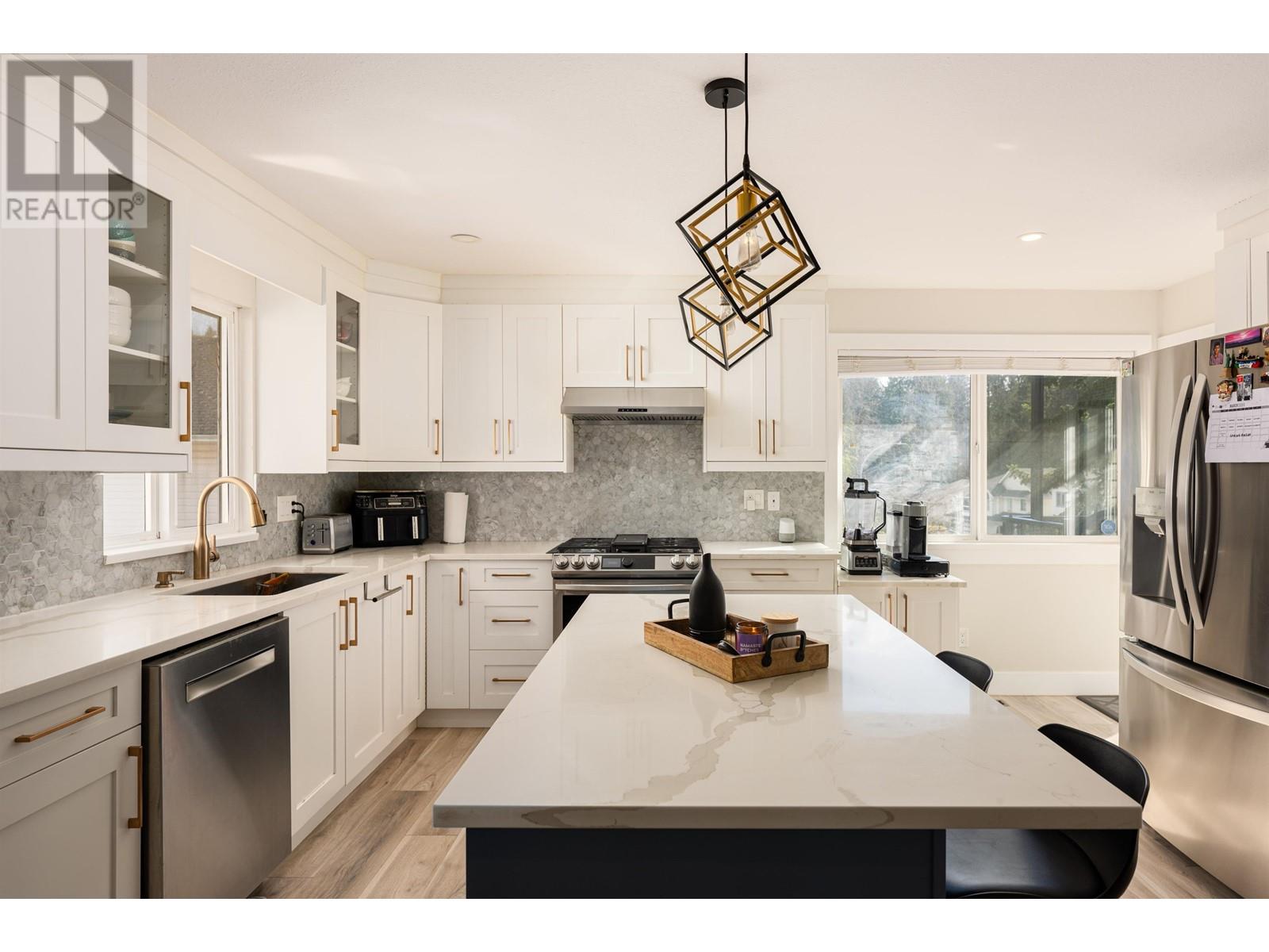 1282 Lincoln Drive, Port Coquitlam, British Columbia  V3B 7J5 - Photo 7 - R2993220