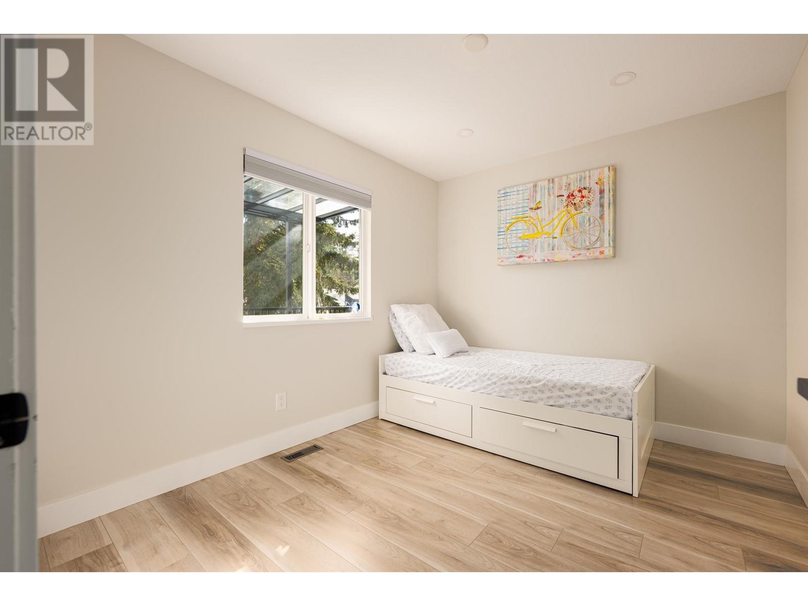 1282 Lincoln Drive, Port Coquitlam, British Columbia  V3B 7J5 - Photo 13 - R2993220