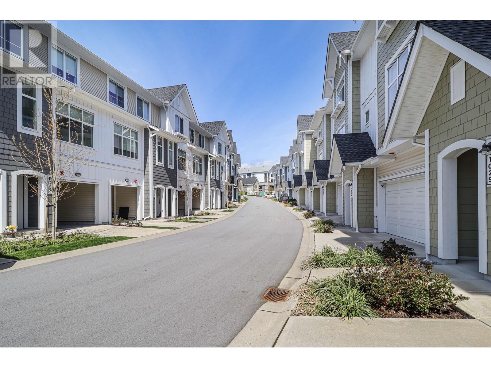 1034 11280 Pazarena Place, Maple Ridge, British Columbia  V2X 9H8 - Photo 21 - R3001993