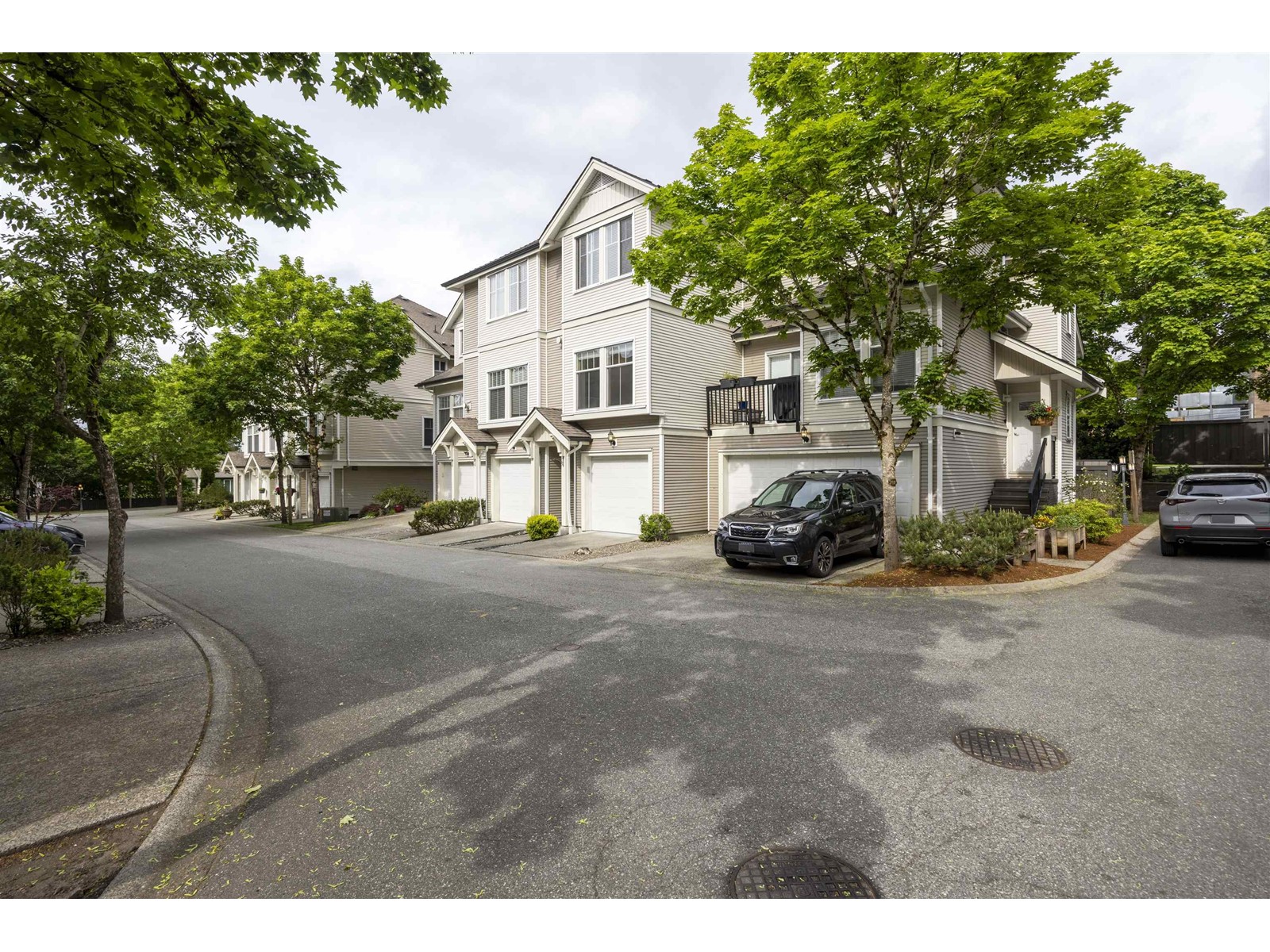 Property at 12 21535 88 AVENUE image 3