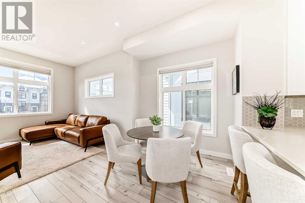 Property at 228 Les Jardins Park SE image 3