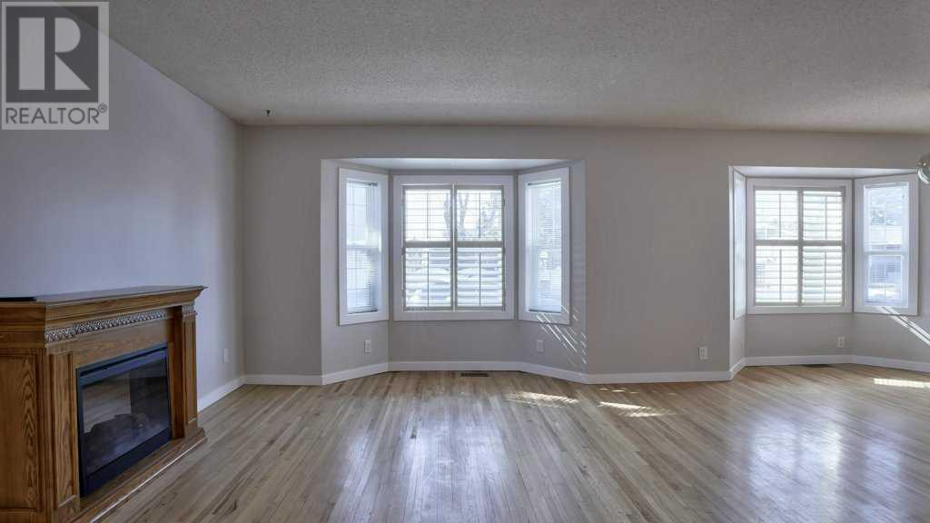 Property at 330 Wascana Crescent SE image 3