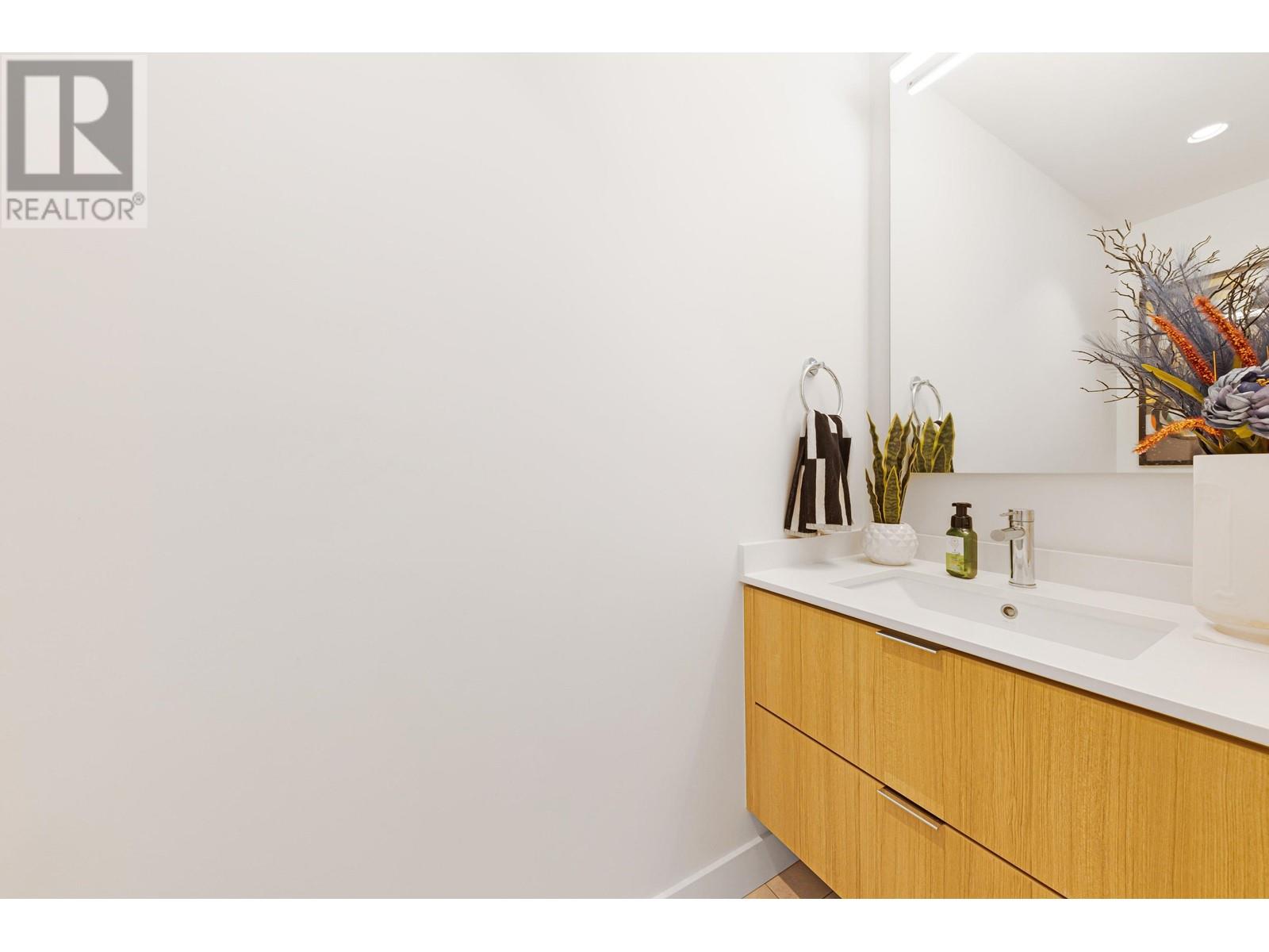1204 6085 Irmin Street, Burnaby, British Columbia  V5J 0J7 - Photo 8 - R3001889