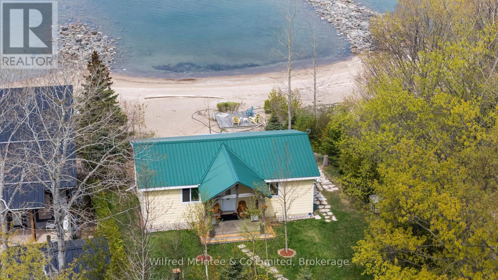 281 Bruce Road 13, Native Leased Lands, Ontario  N0H 2L0 - Photo 3 - X12149523