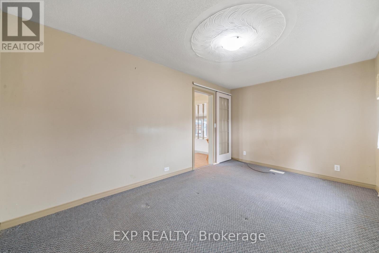 1083 Lakeside Drive, Prince Edward County, Ontario  K0K 1T0 - Photo 18 - X12149524