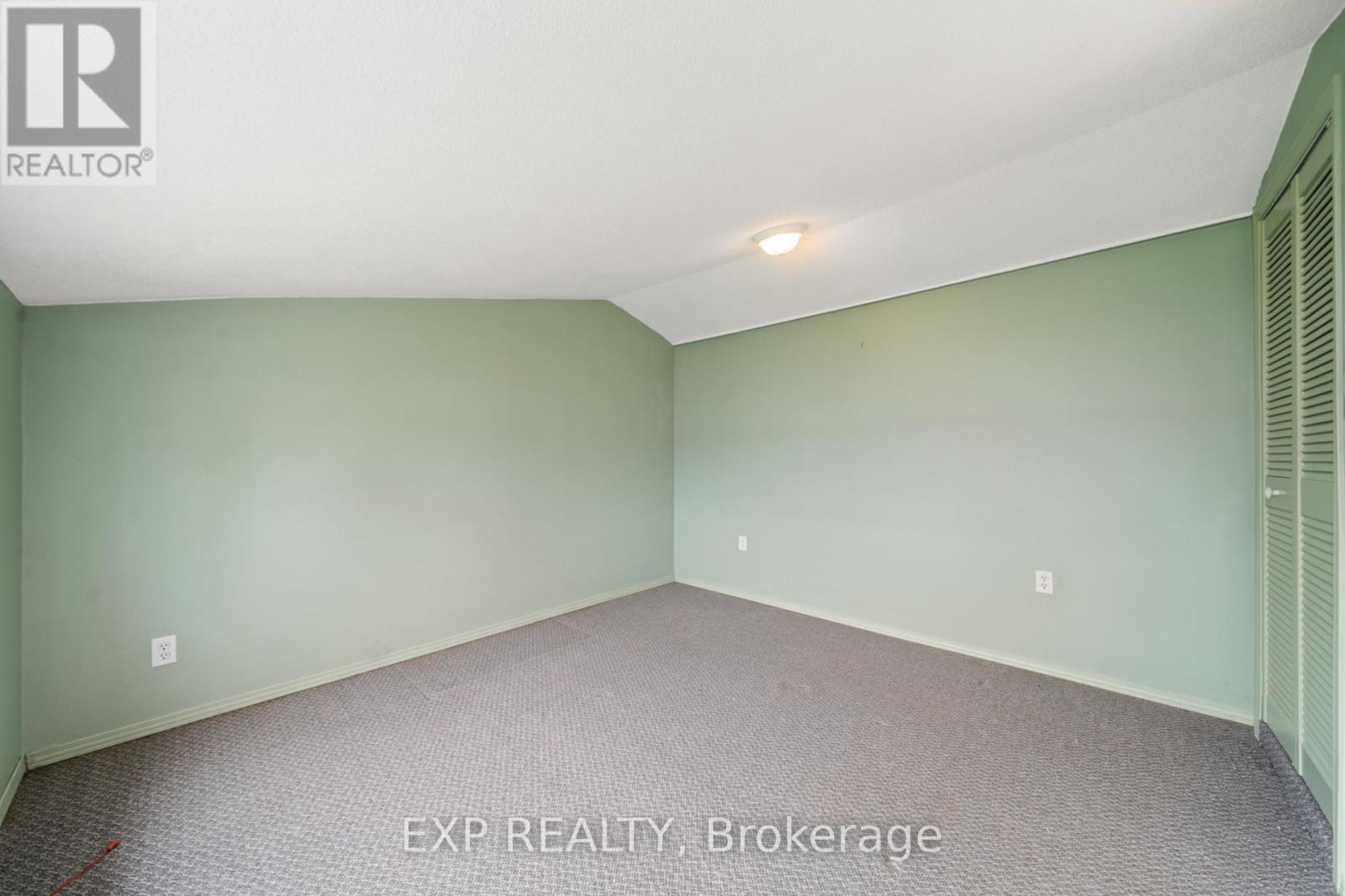 1083 Lakeside Drive, Prince Edward County, Ontario  K0K 1T0 - Photo 20 - X12149524
