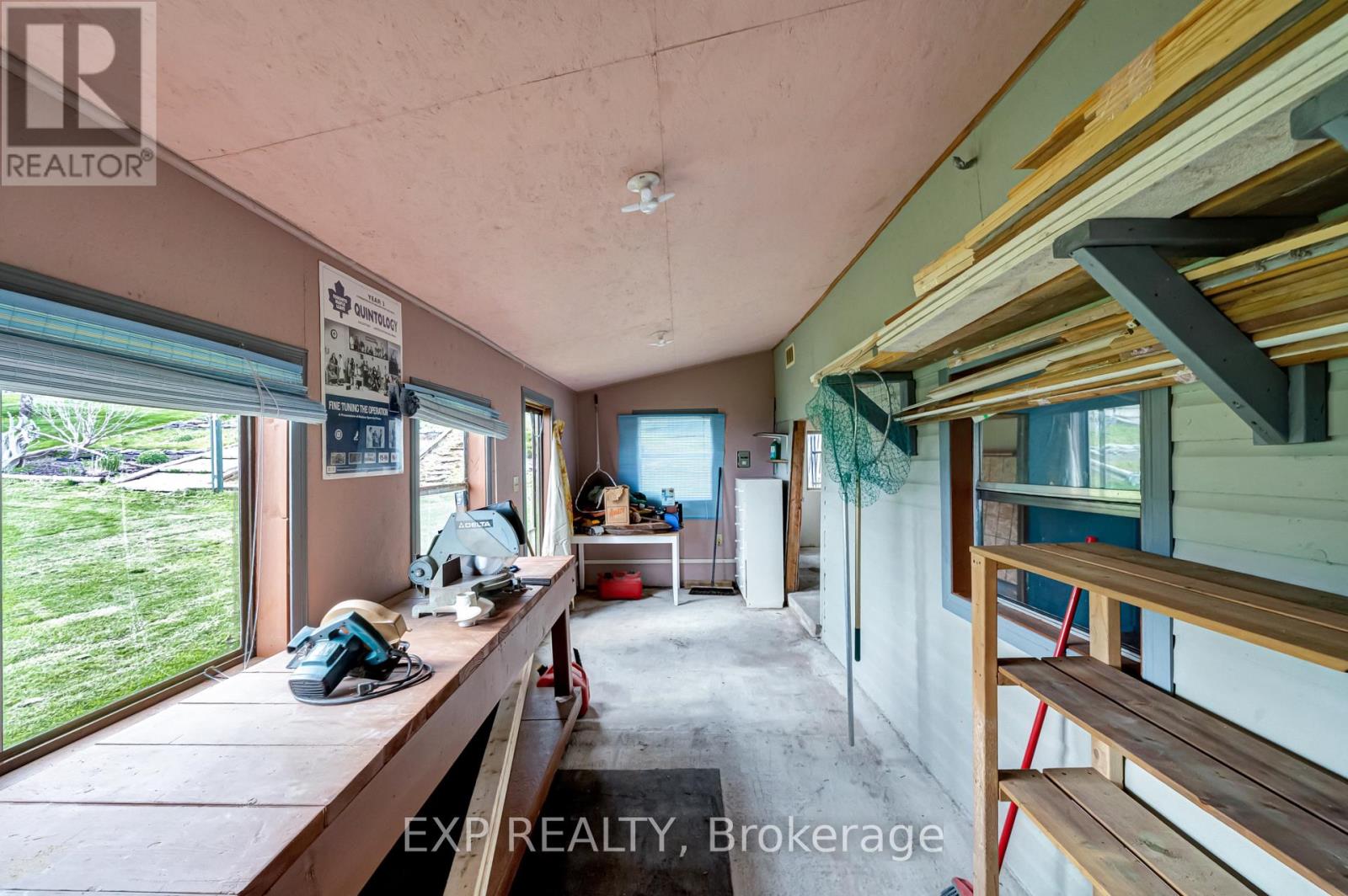 1083 Lakeside Drive, Prince Edward County, Ontario  K0K 1T0 - Photo 40 - X12149524
