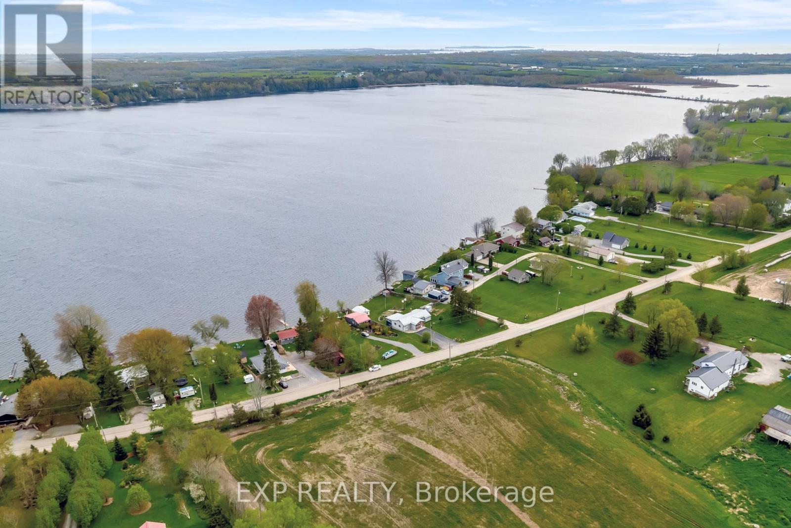1083 Lakeside Drive, Prince Edward County (Ameliasburg Ward), Ontario  K0K 1T0 - Photo 45 - X12149524