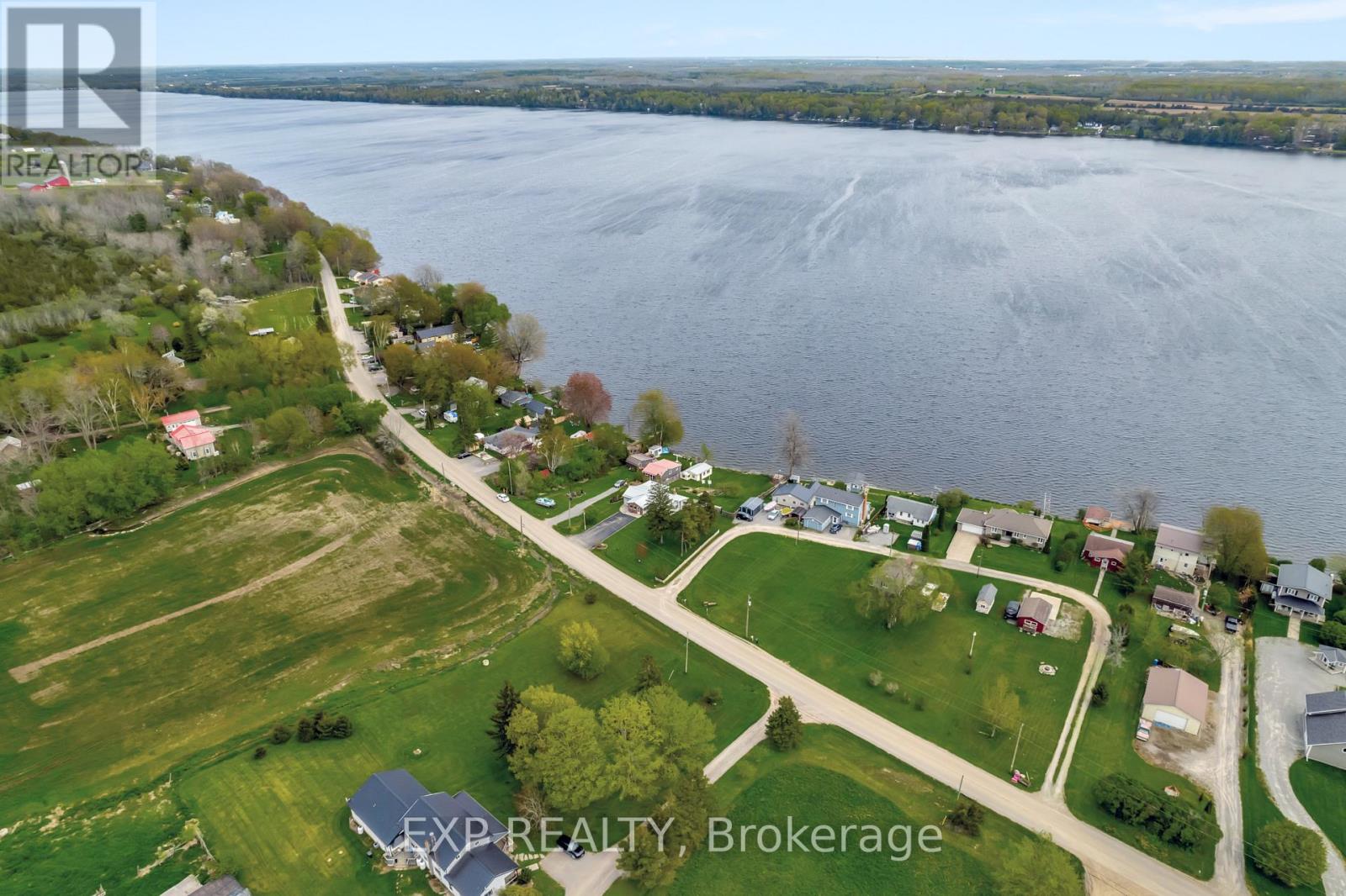 1083 Lakeside Drive, Prince Edward County, Ontario  K0K 1T0 - Photo 6 - X12149524