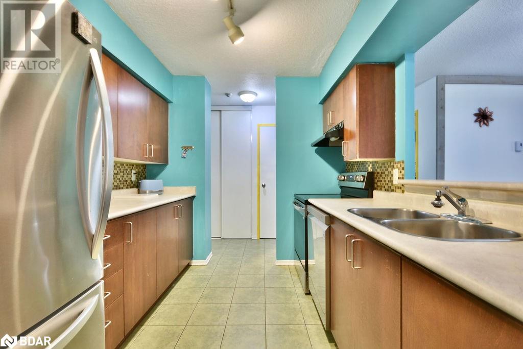 260 Davis Drive Unit# 306, Newmarket, Ontario  L3Y 7C3 - Photo 7 - 40728937