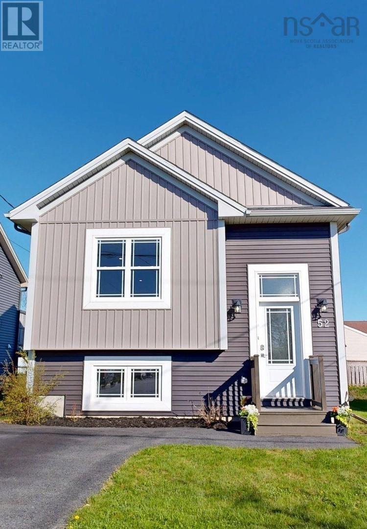 Property at 52 Boyne Court image 2