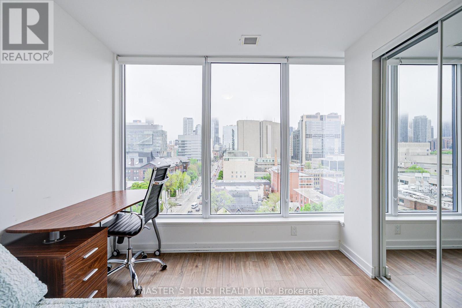 1007 - 203 College Street, Toronto, Ontario  M5T 0C8 - Photo 22 - C12149456
