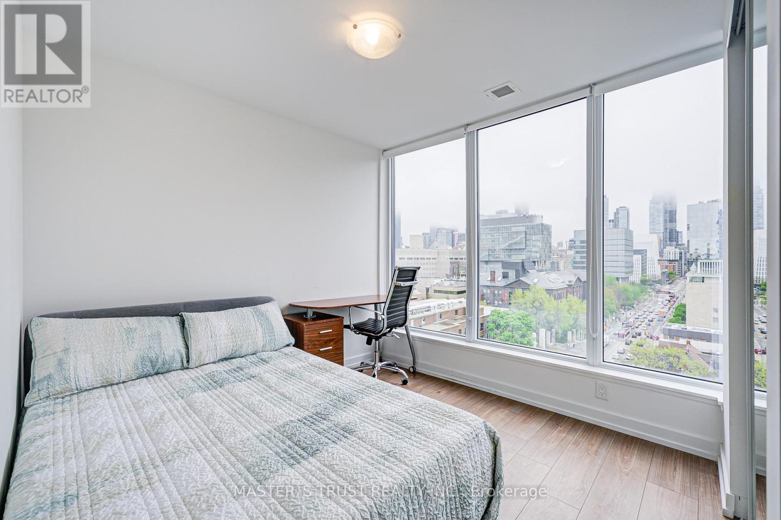 1007 - 203 College Street, Toronto, Ontario  M5T 0C8 - Photo 20 - C12149456