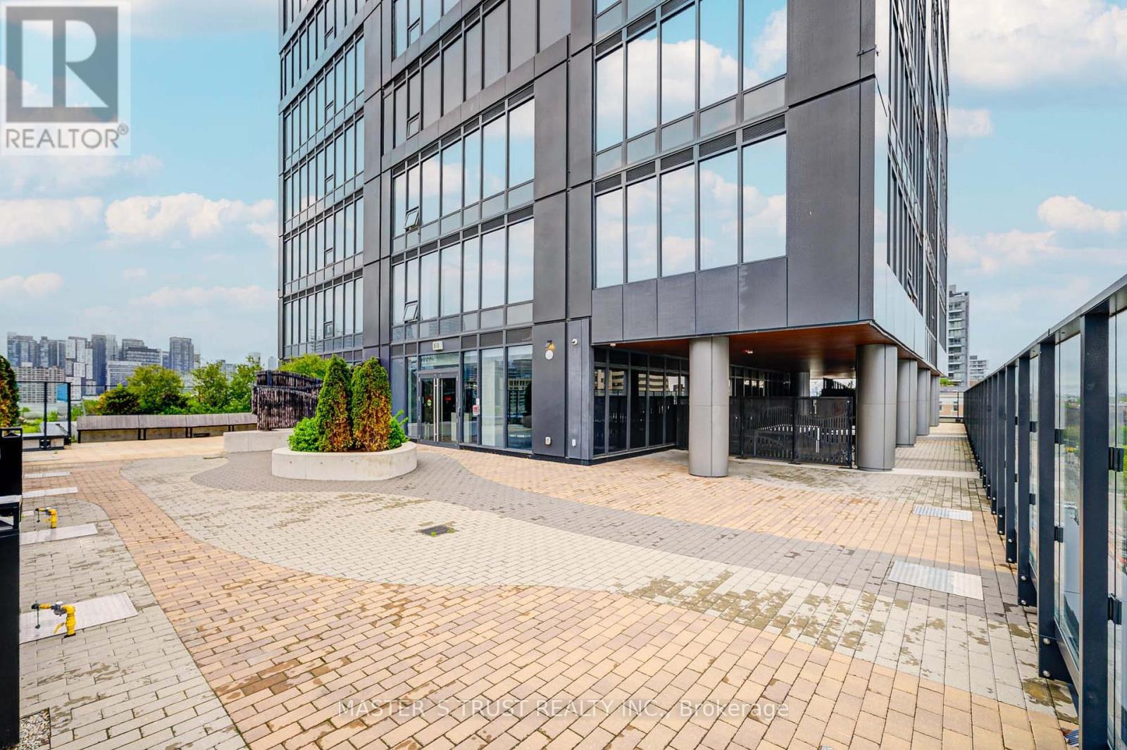 1007 - 203 College Street, Toronto, Ontario  M5T 0C8 - Photo 41 - C12149456