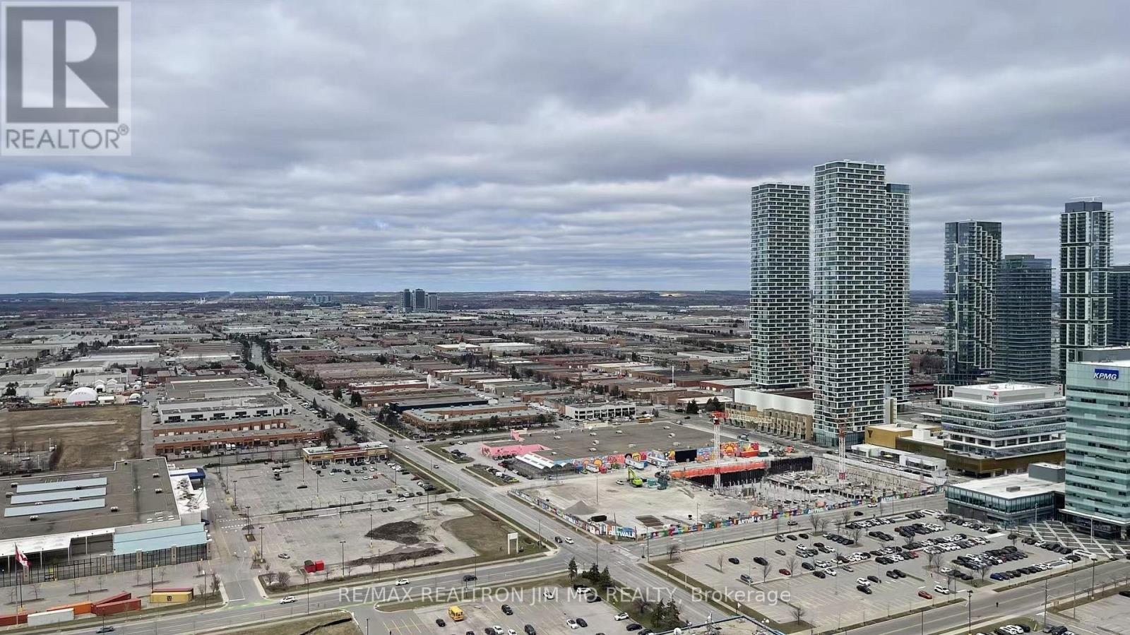 3709 - 225 Commerce Street, Vaughan, Ontario  L4K 0R1 - Photo 13 - N12132567