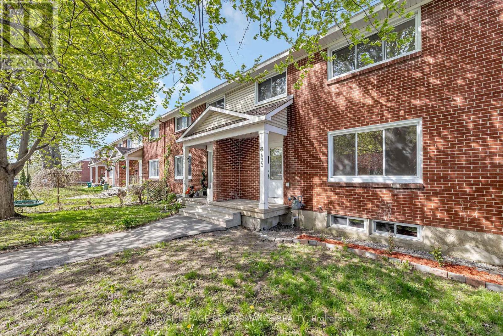 622 Borthwick Avenue, Ottawa, Ontario  K1K 2L9 - Photo 42 - X12148935
