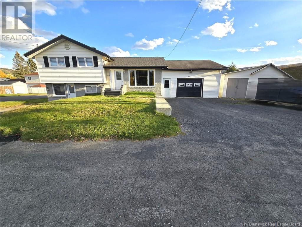 Property at 69 Laurier-Levesque Avenue image 1
