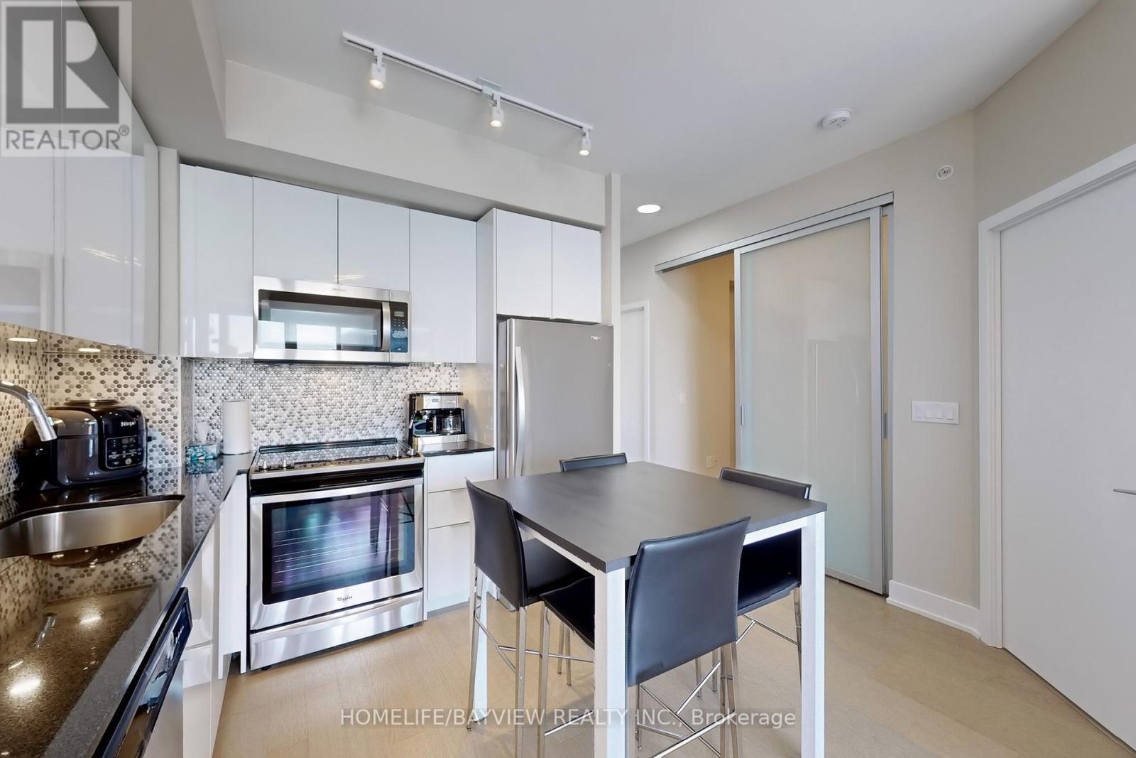 5106 - 30 Shore Breeze Drive, Toronto, Ontario  M8V 0J1 - Photo 9 - W12148399